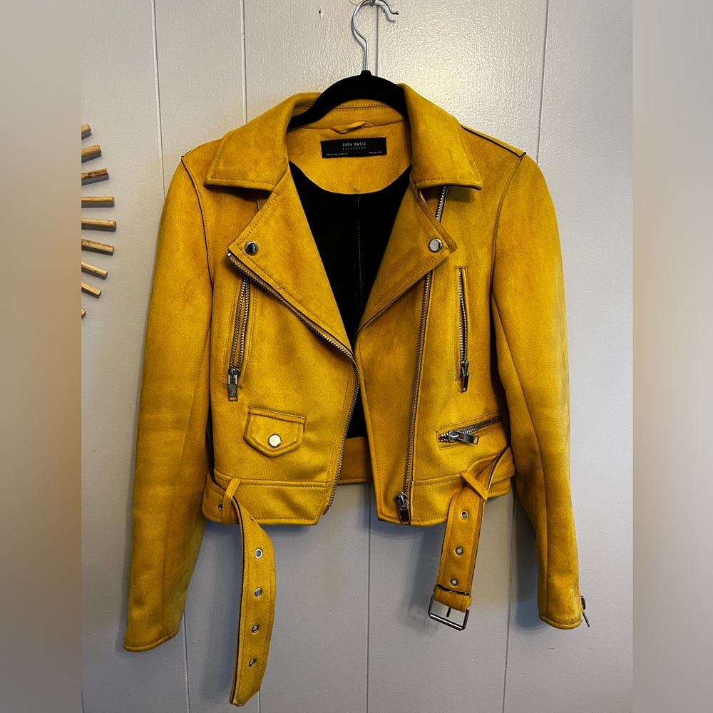 Zara Suede jacket in size XS